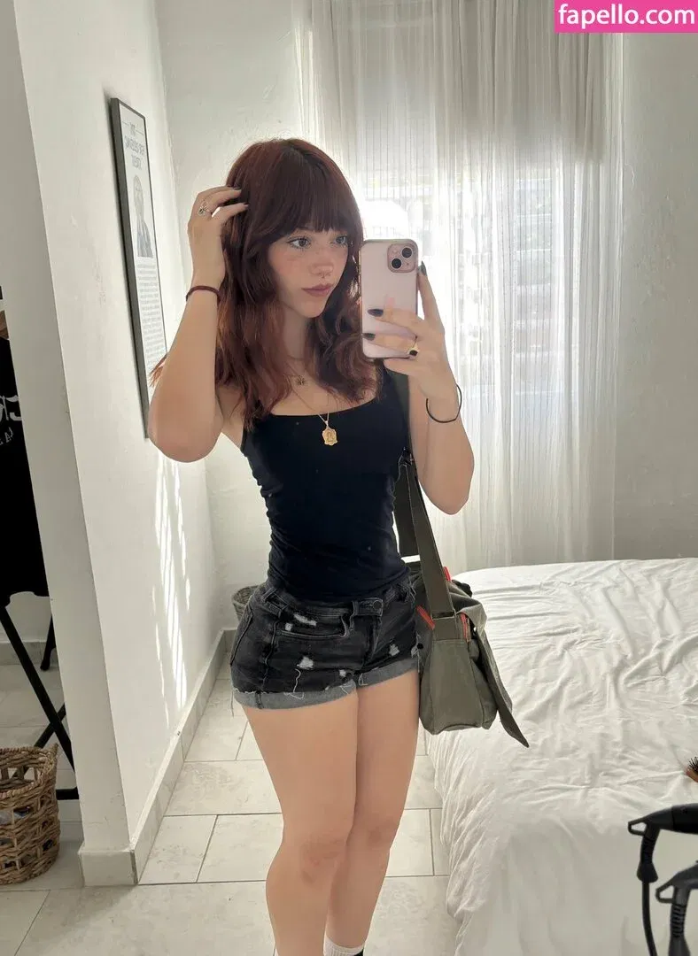 finseaa Onlyfans Photo Gallery 