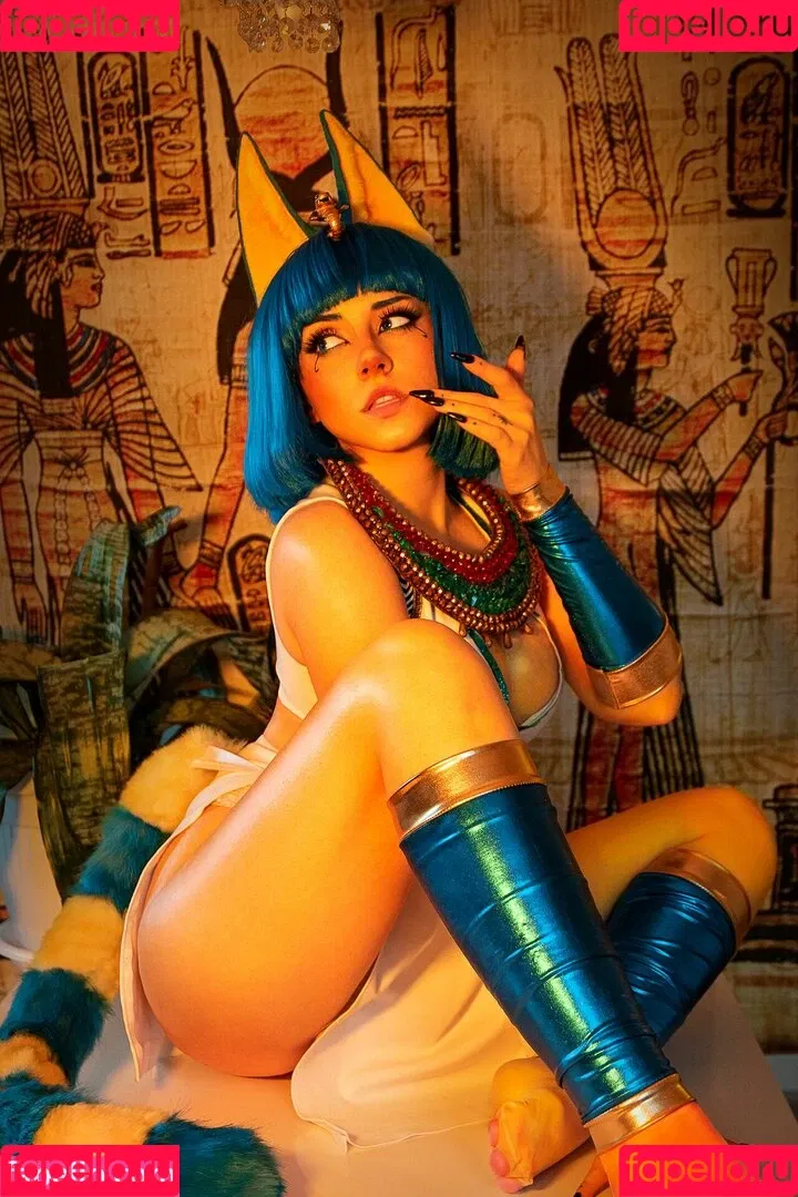 EzySummers Cosplay Onlyfans Photo Gallery 