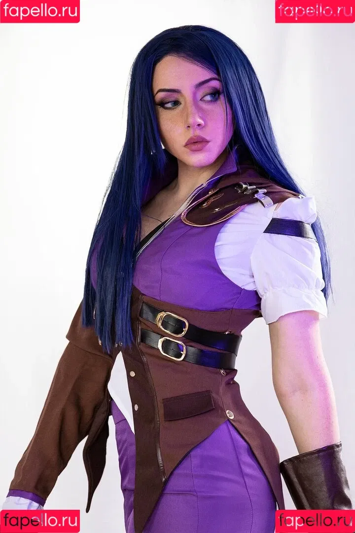 EzySummers Cosplay Onlyfans Photo Gallery 