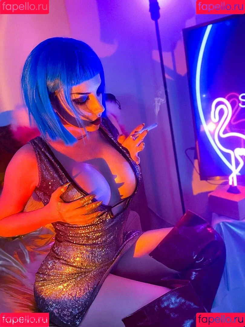 EzySummers Cosplay Onlyfans Photo Gallery 