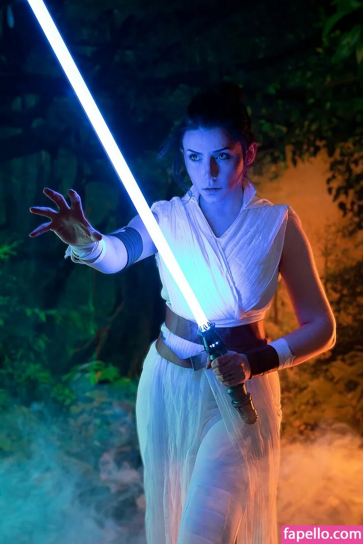 EzySummers Cosplay Onlyfans Photo Gallery 