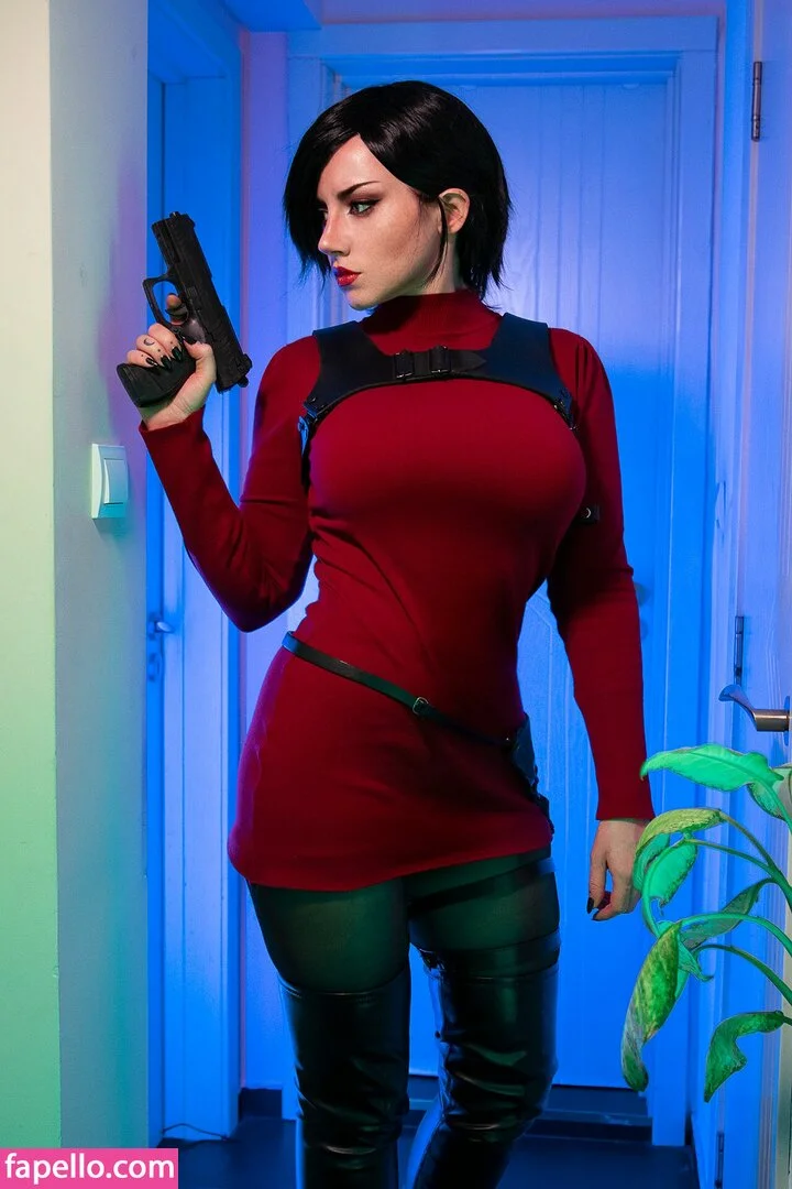 EzySummers Cosplay Onlyfans Photo Gallery 