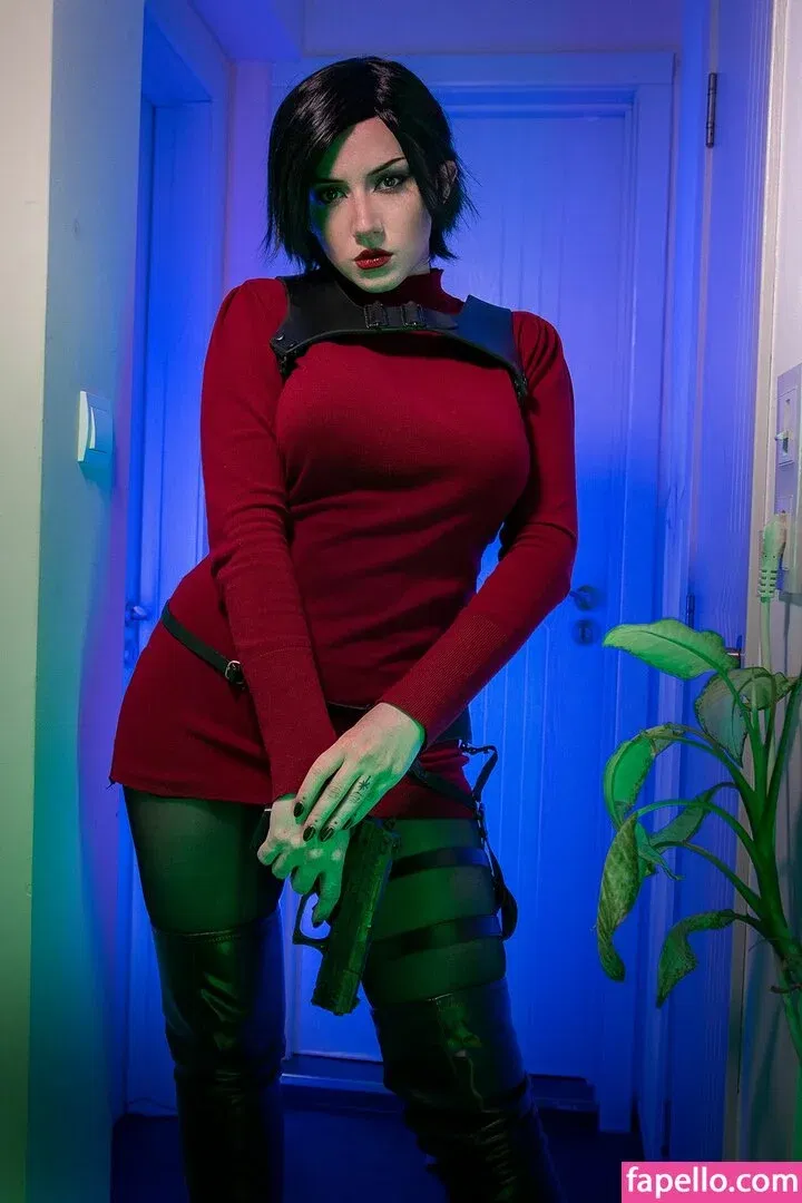 EzySummers Cosplay Onlyfans Photo Gallery 