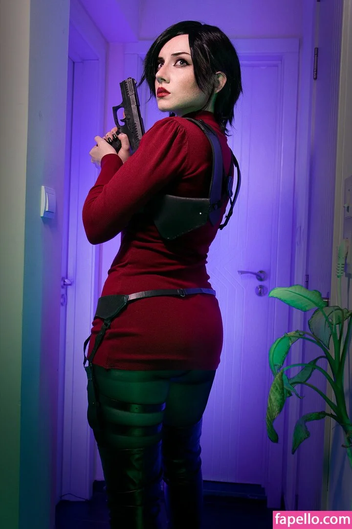 EzySummers Cosplay Onlyfans Photo Gallery 