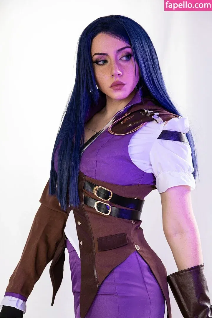 EzySummers Cosplay Onlyfans Photo Gallery 