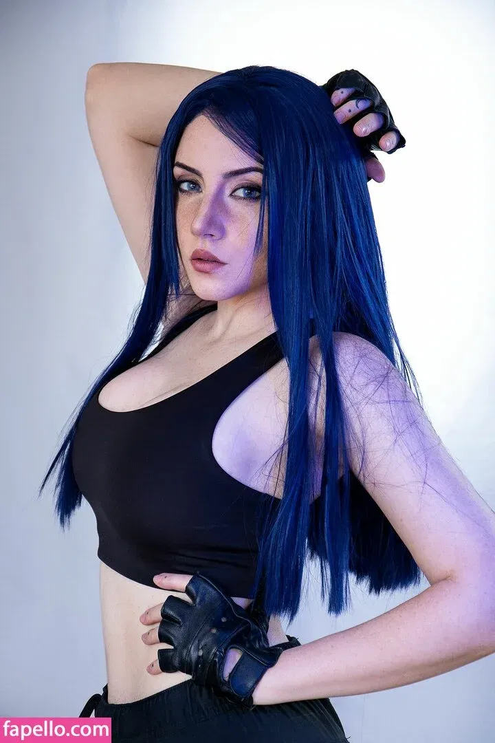EzySummers Cosplay Onlyfans Photo Gallery 