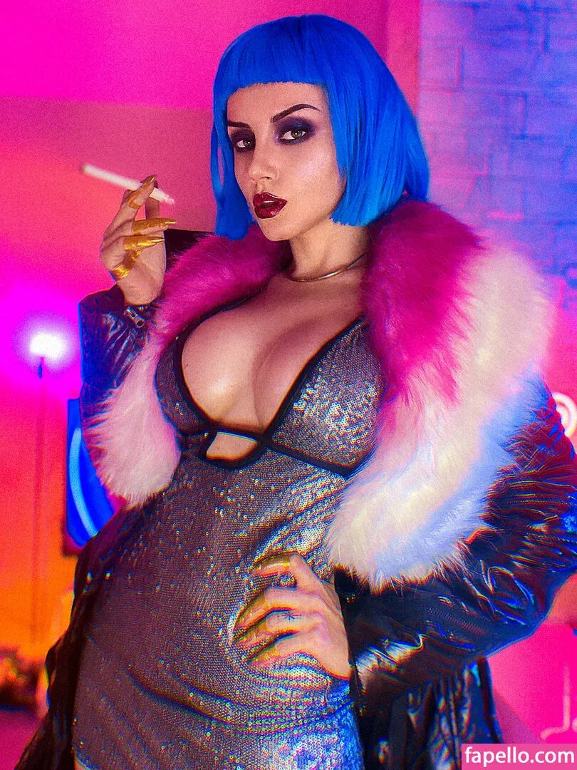 EzySummers Cosplay Onlyfans Photo Gallery 