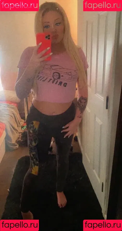Kourtney Garrett Onlyfans Photo Gallery 