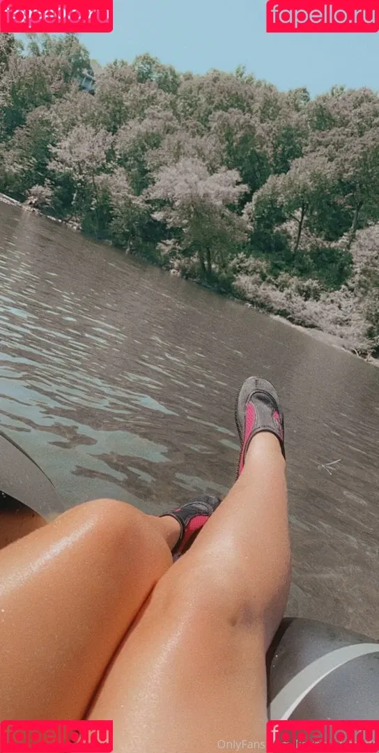 Kourtney Garrett Onlyfans Photo Gallery 
