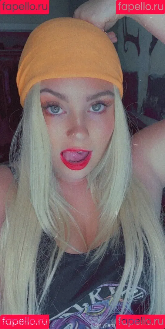 Kourtney Garrett Onlyfans Photo Gallery 