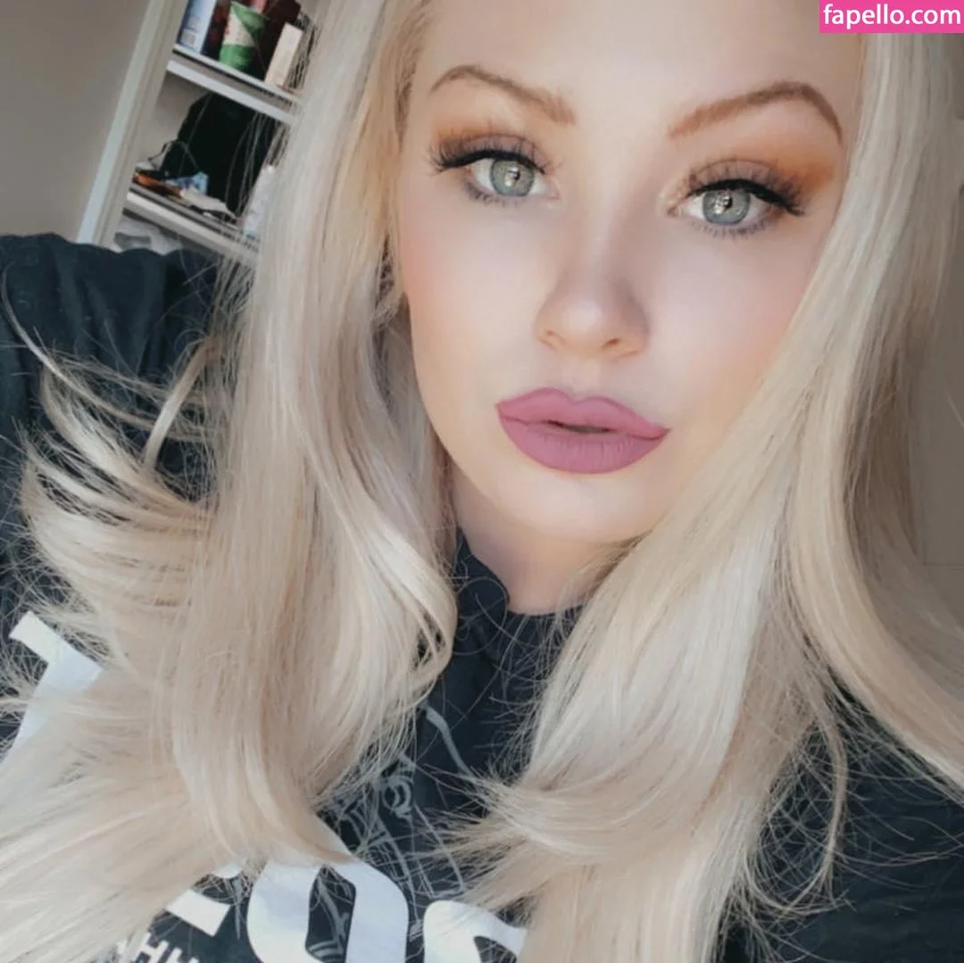 Kourtney Garrett Onlyfans Photo Gallery 