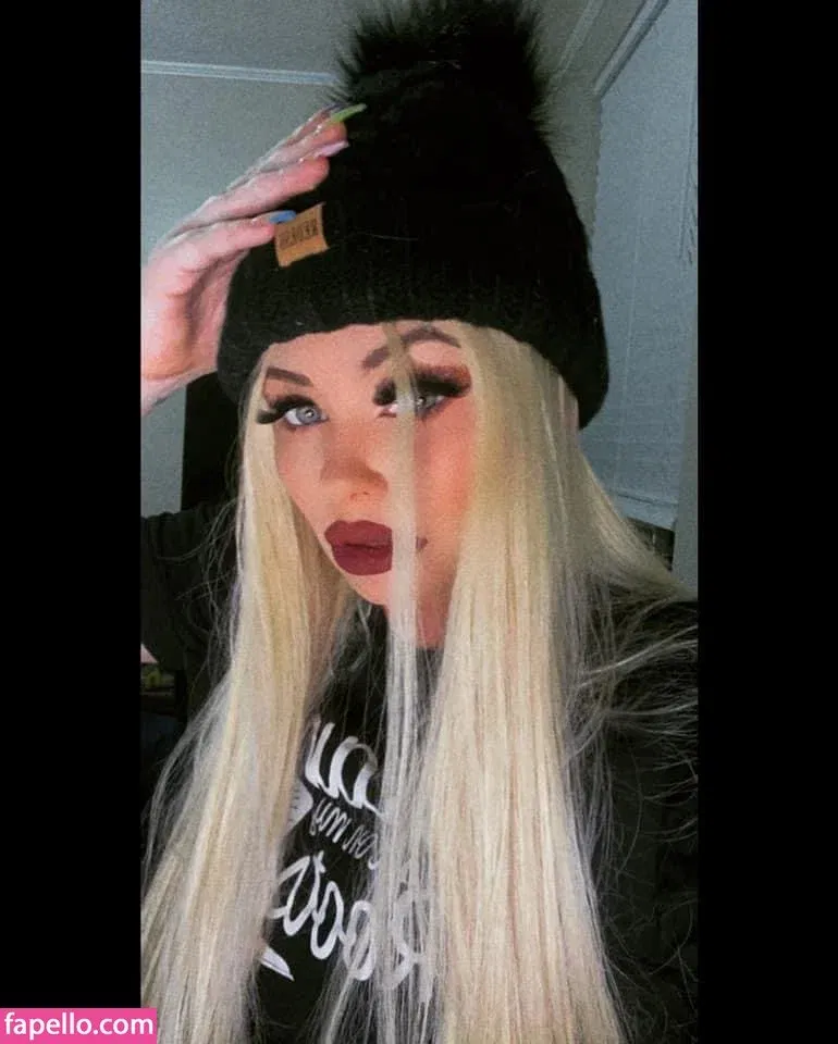 Kourtney Garrett Onlyfans Photo Gallery 