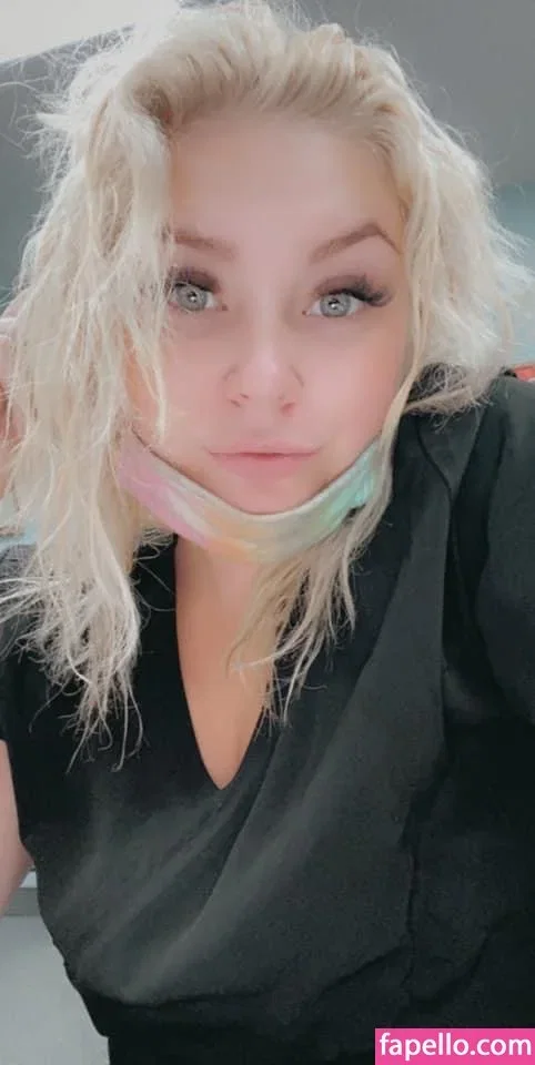 Kourtney Garrett Onlyfans Photo Gallery 