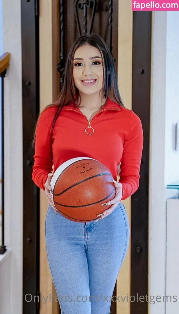 Violet Gems Onlyfans Photo Gallery 