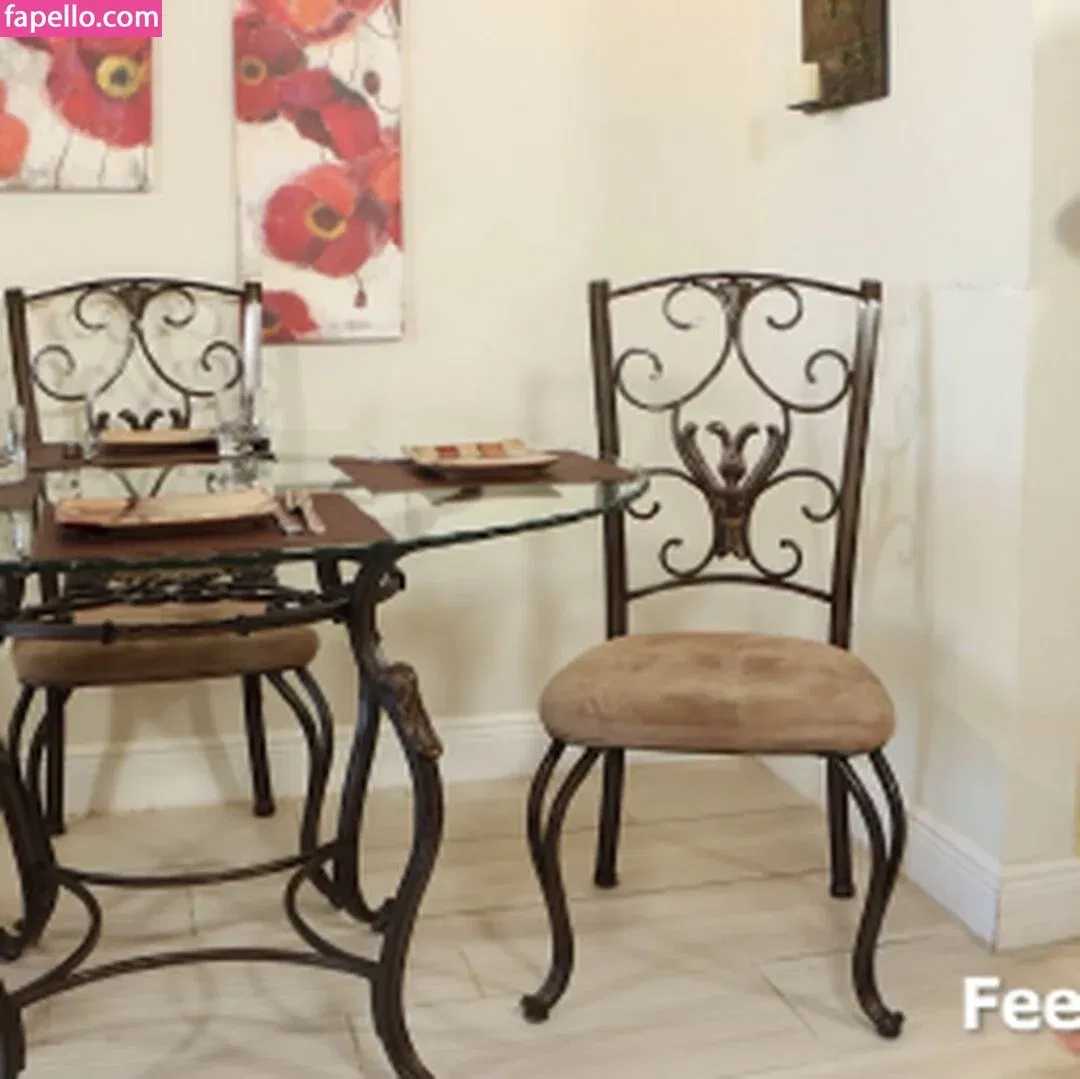 Violet Gems Onlyfans Photo Gallery 