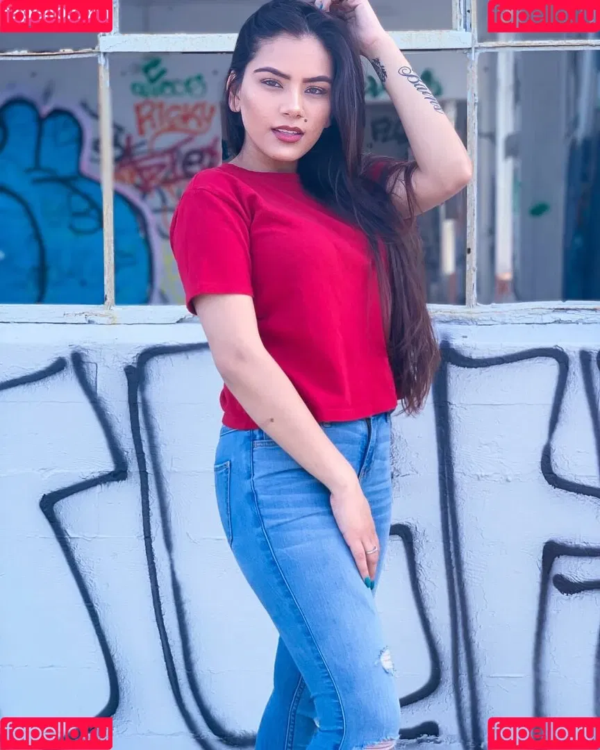 Sukh Bains Onlyfans Photo Gallery 