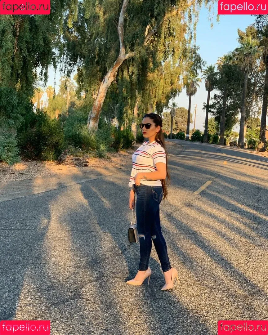 Sukh Bains Onlyfans Photo Gallery 