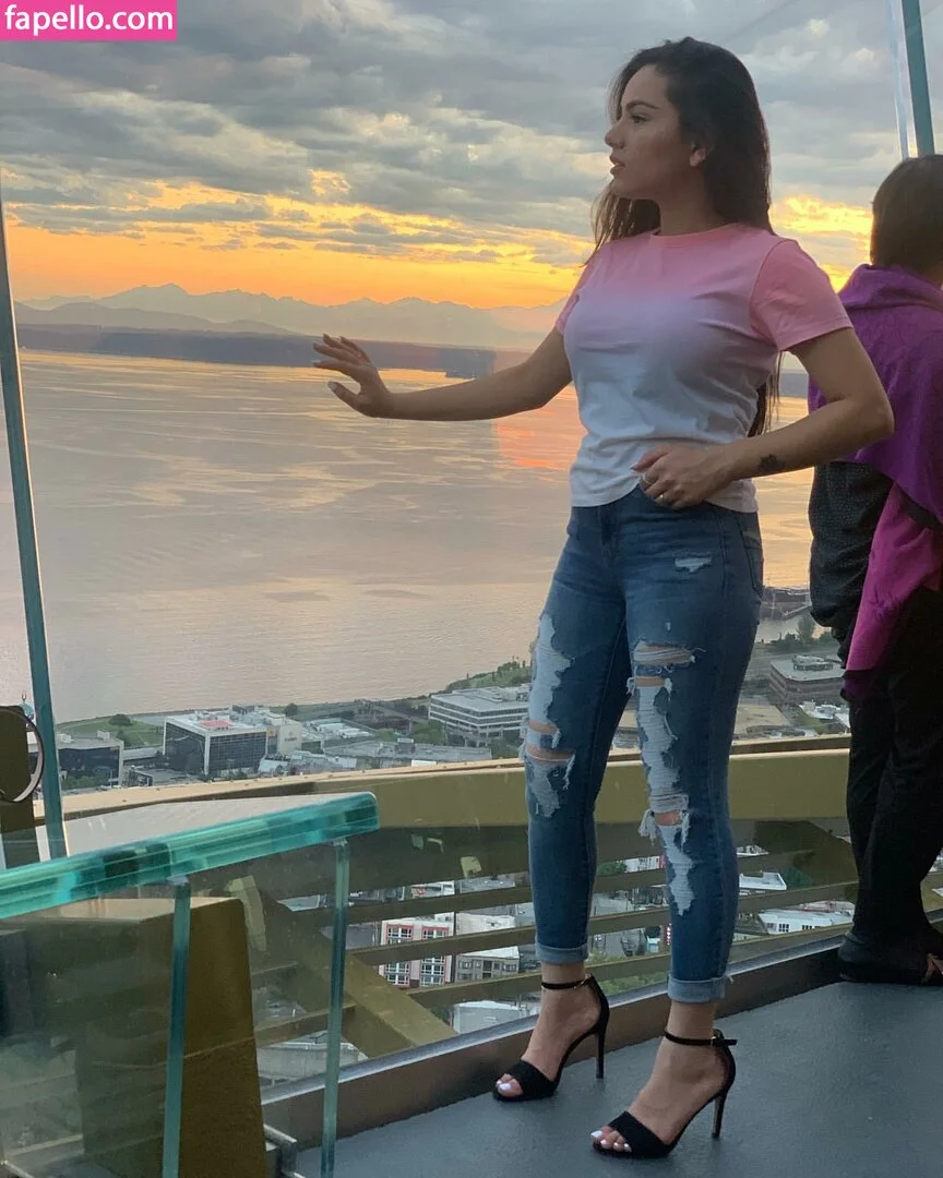 Sukh Bains Onlyfans Photo Gallery 