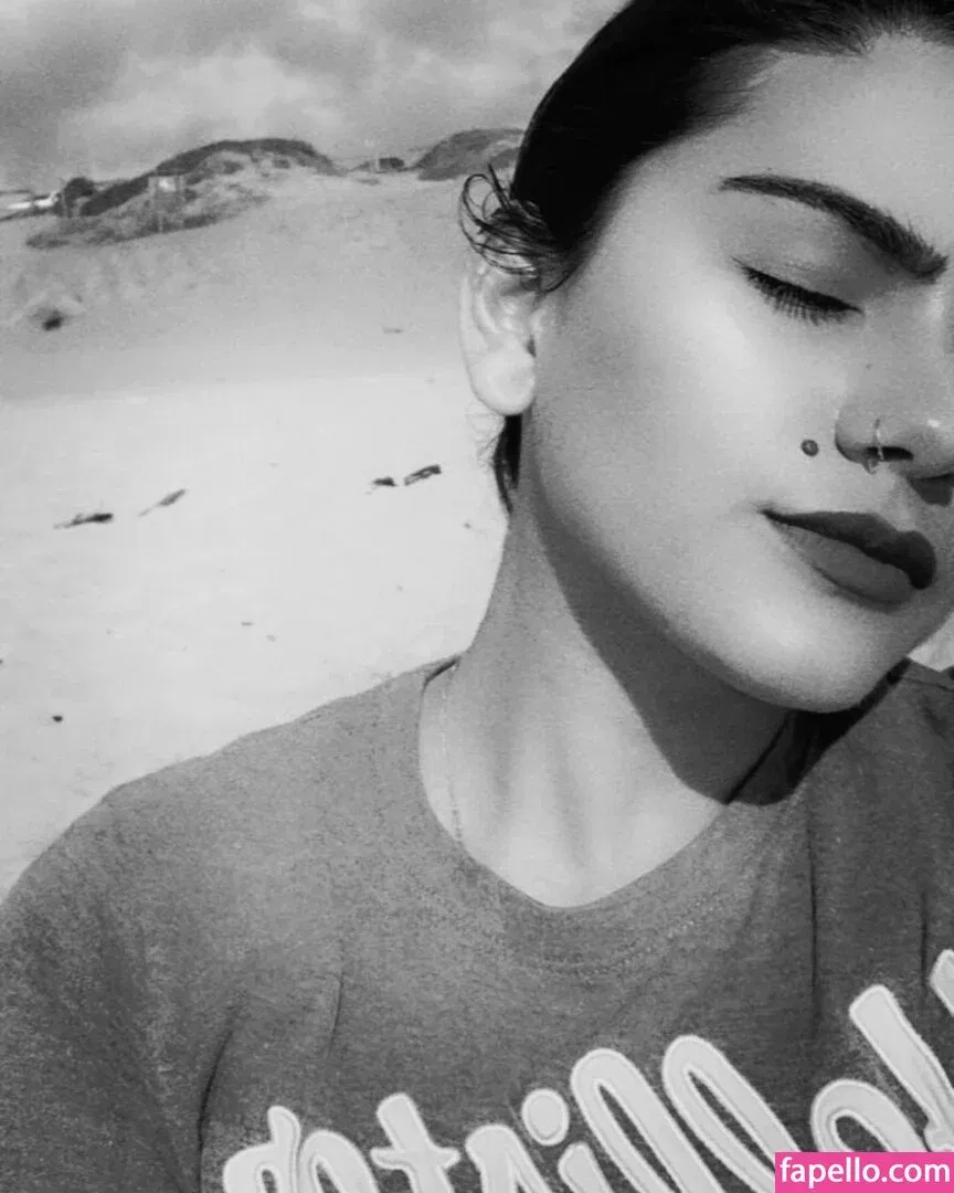 Sukh Bains Onlyfans Photo Gallery 