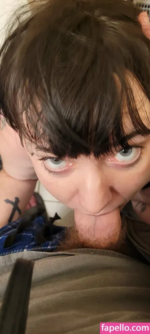 reirayfree Onlyfans Photo Gallery 