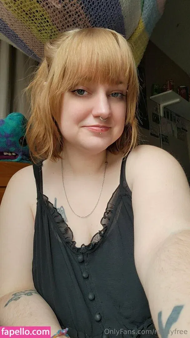 reirayfree Onlyfans Photo Gallery 