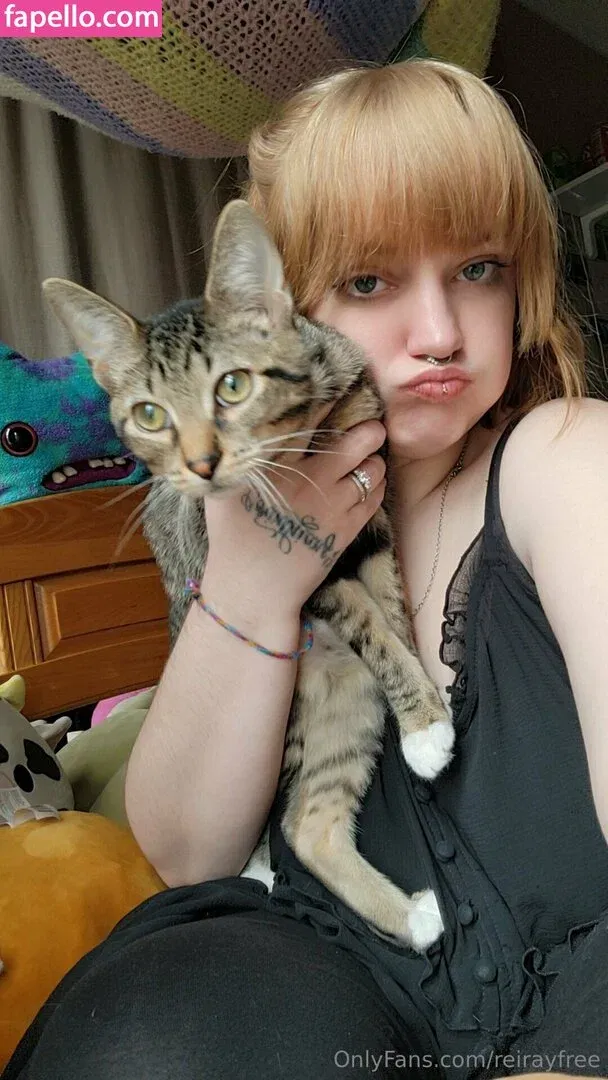 reirayfree Onlyfans Photo Gallery 