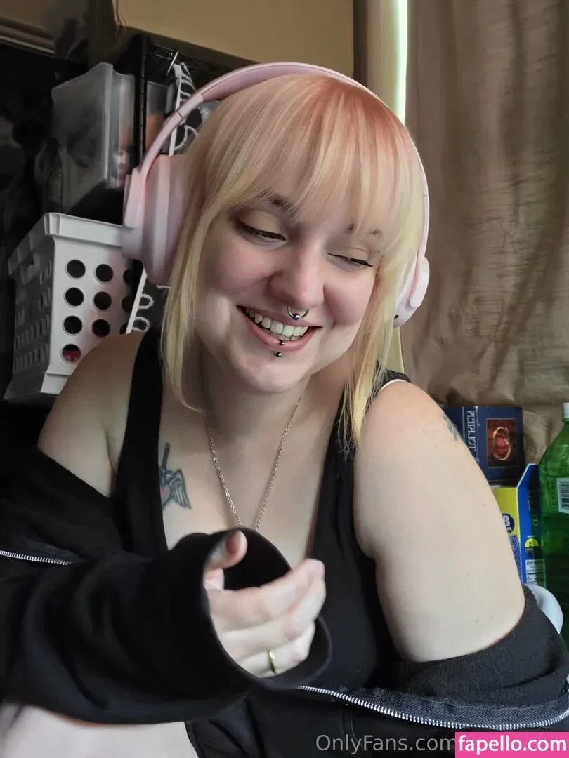 reirayfree Onlyfans Photo Gallery 