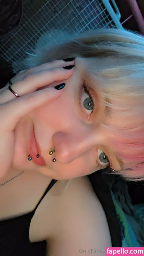 reirayfree Onlyfans Photo Gallery 