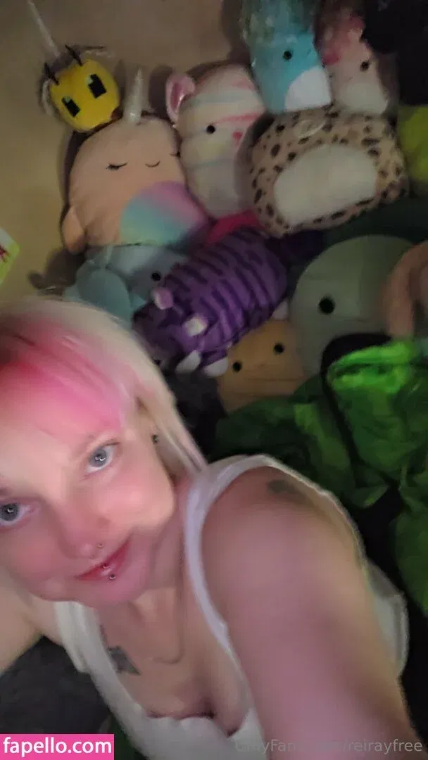 reirayfree Onlyfans Photo Gallery 