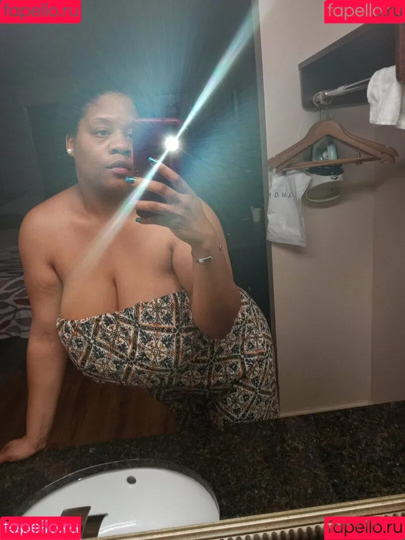 Bigboobiebirdy Onlyfans Photo Gallery 