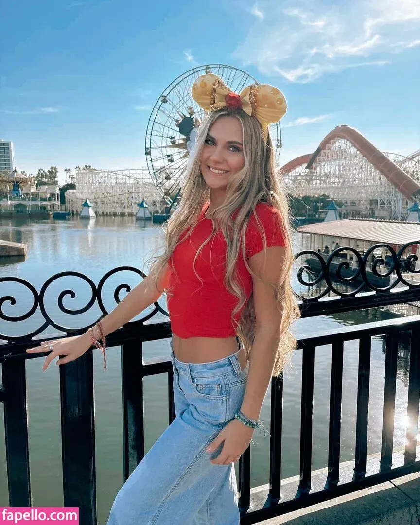 Analeese Bonfiglio Onlyfans Photo Gallery 