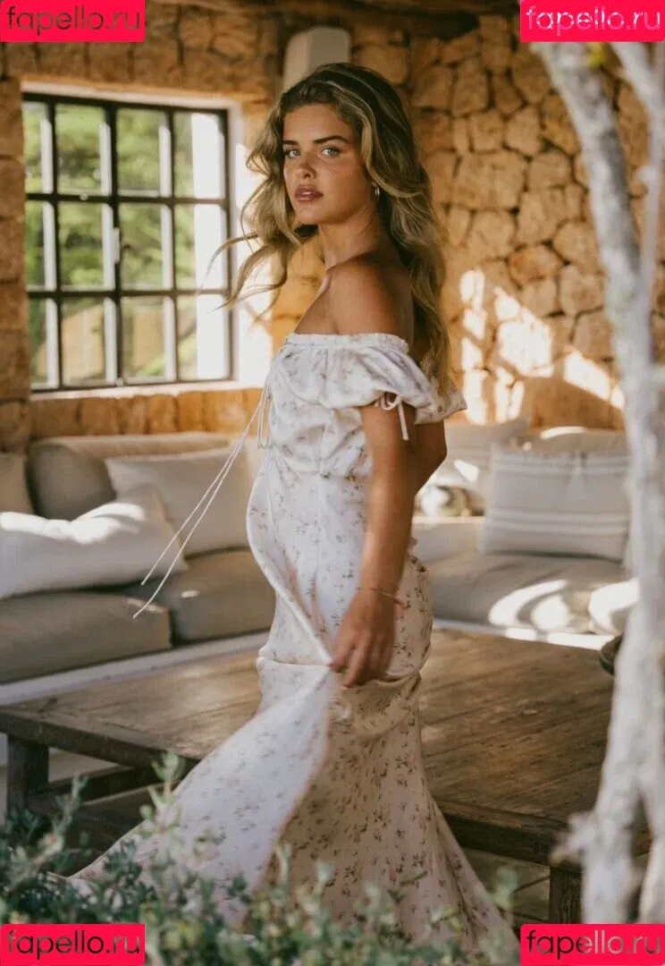 Maisie Kate Young Onlyfans Photo Gallery 