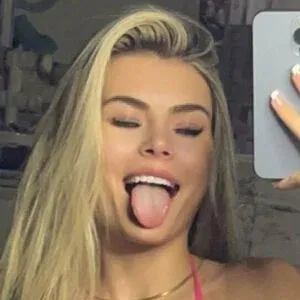 Serena Nicole Onlyfans Photo Gallery 