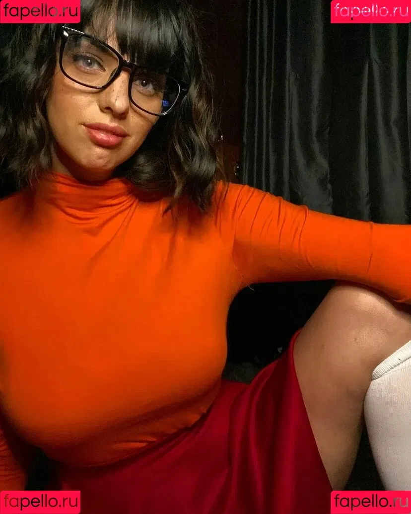 raeoticneutral Onlyfans Photo Gallery 