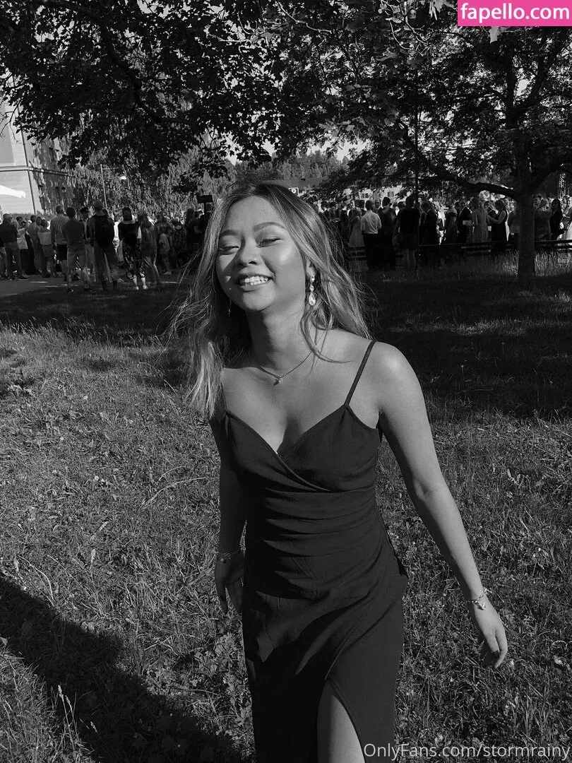stormrainy Onlyfans Photo Gallery 
