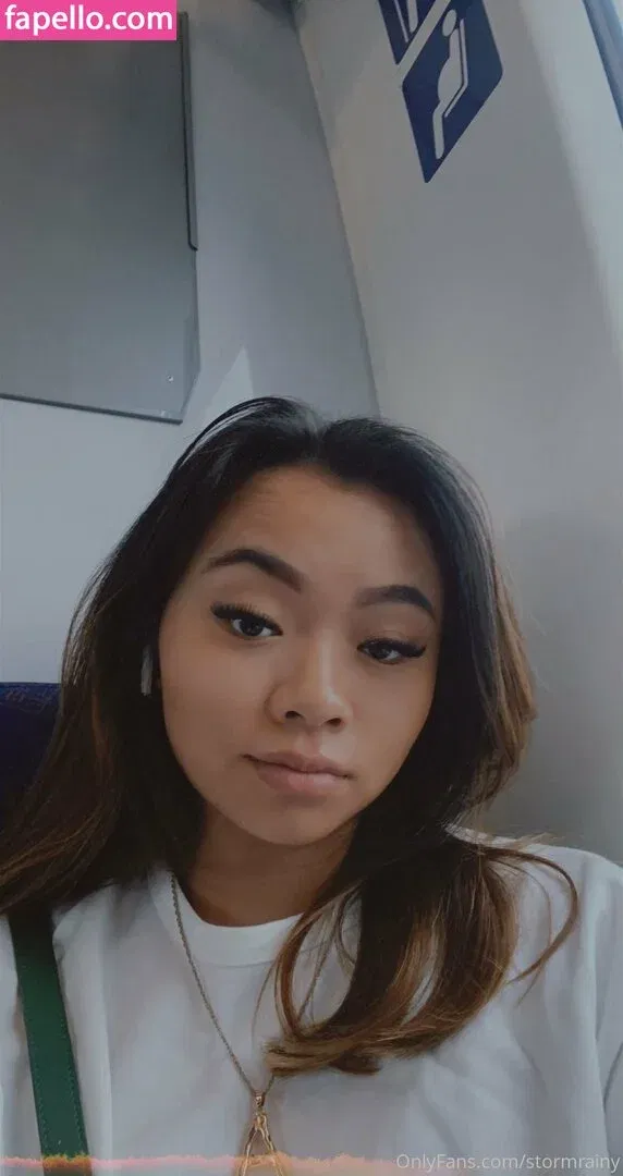 stormrainy Onlyfans Photo Gallery 