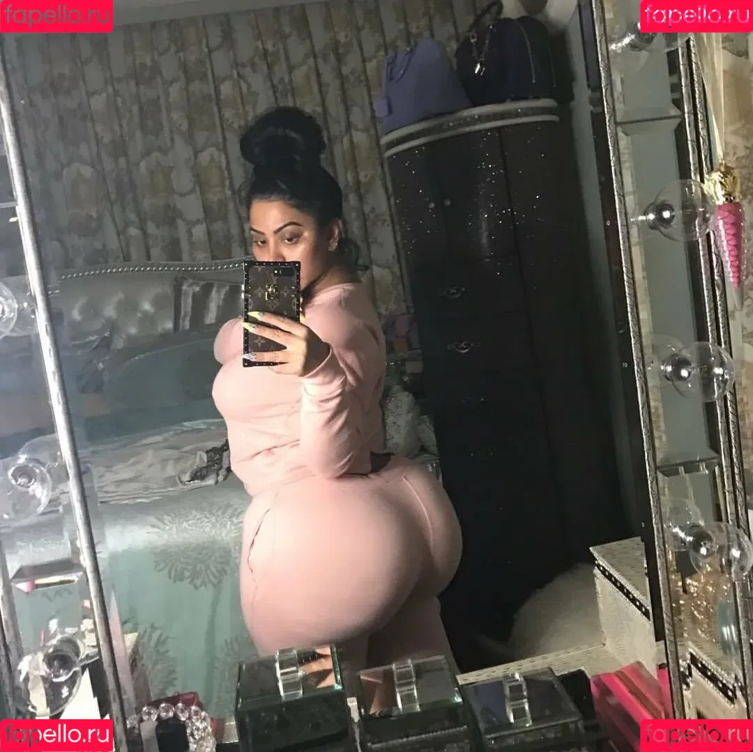 persiaanbaddie1 Onlyfans Photo Gallery 