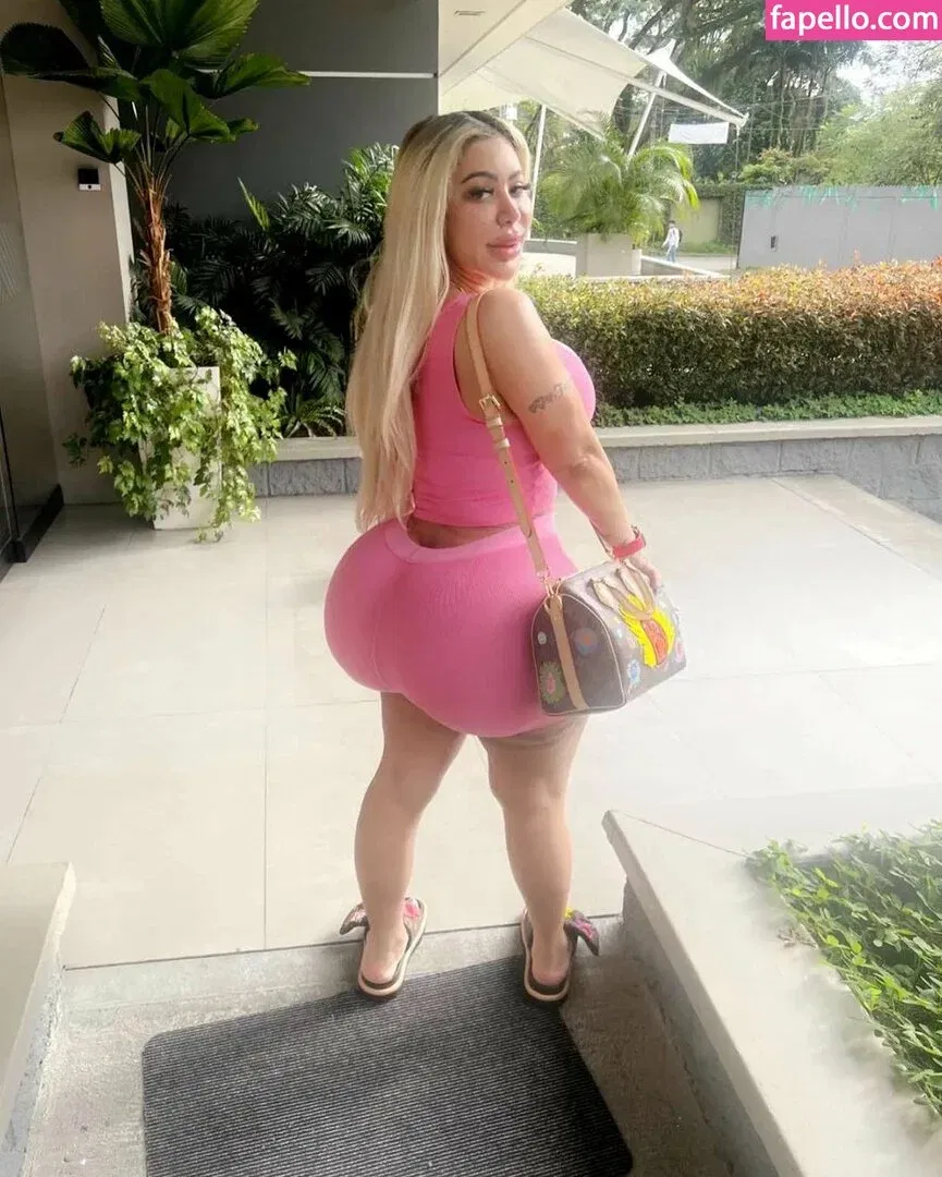 persiaanbaddie1 Onlyfans Photo Gallery 