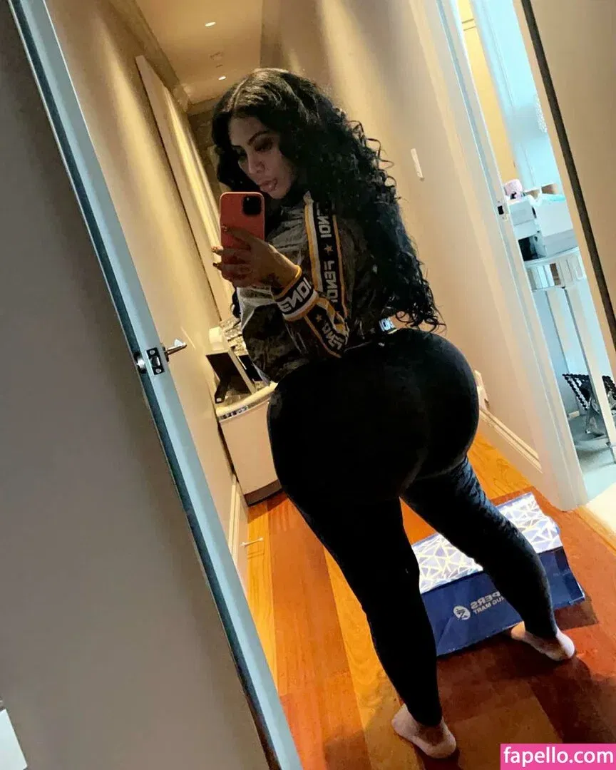 persiaanbaddie1 Onlyfans Photo Gallery 