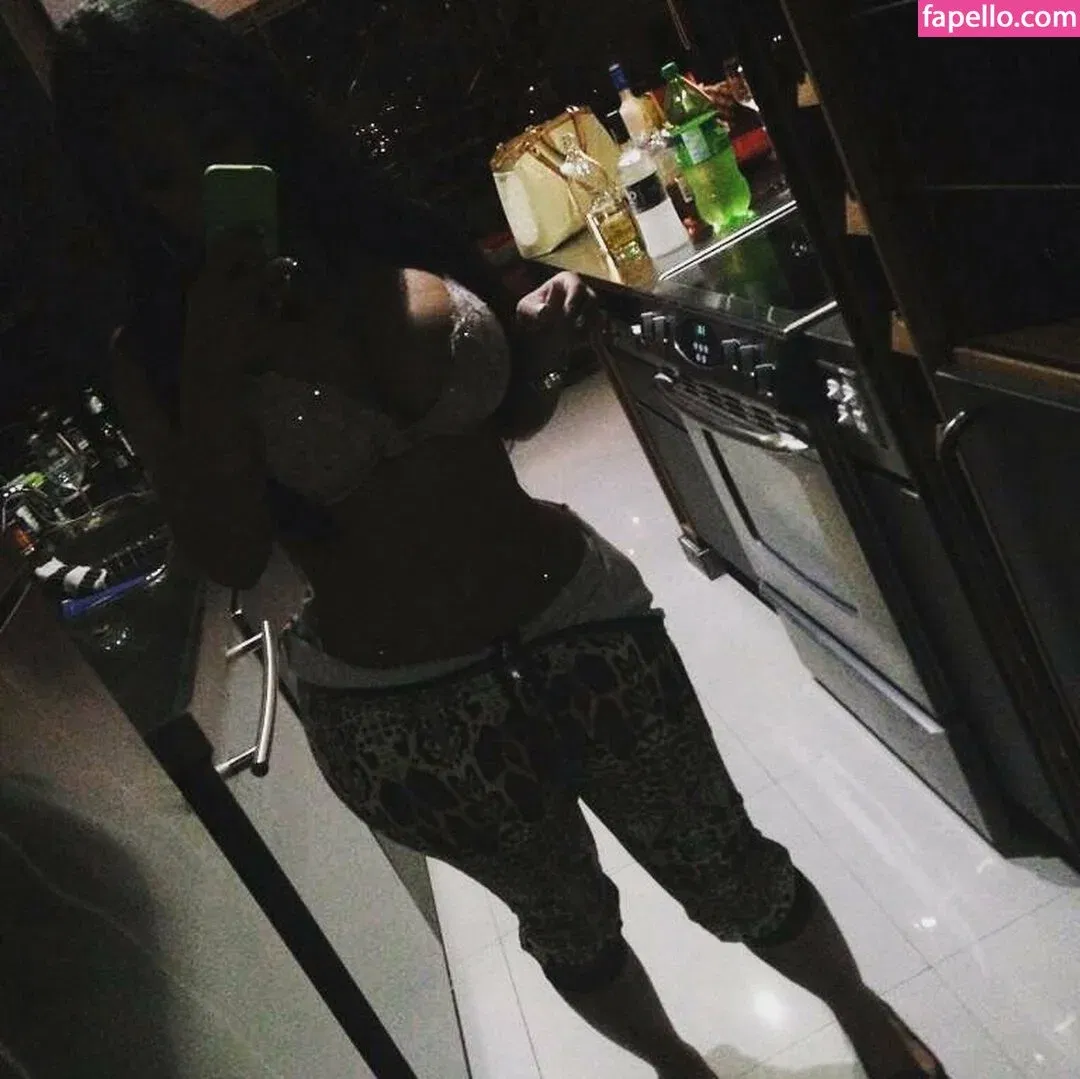 persiaanbaddie1 Onlyfans Photo Gallery 