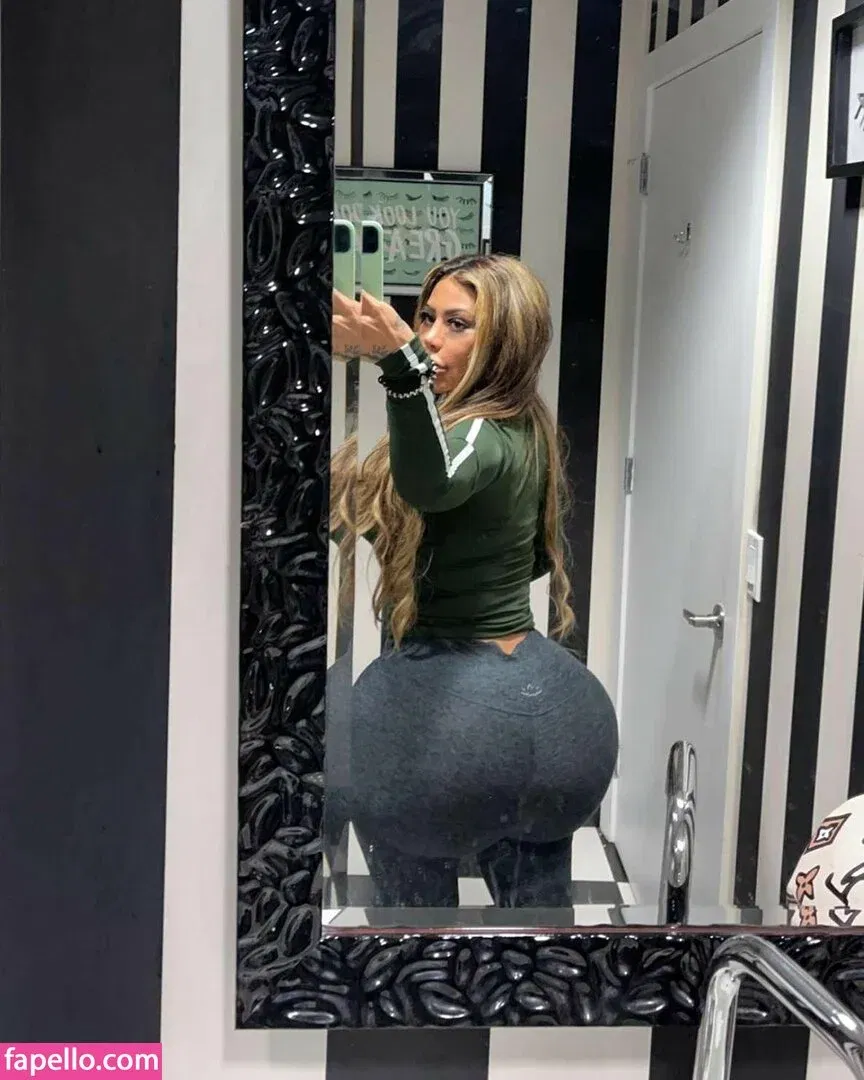 persiaanbaddie1 Onlyfans Photo Gallery 