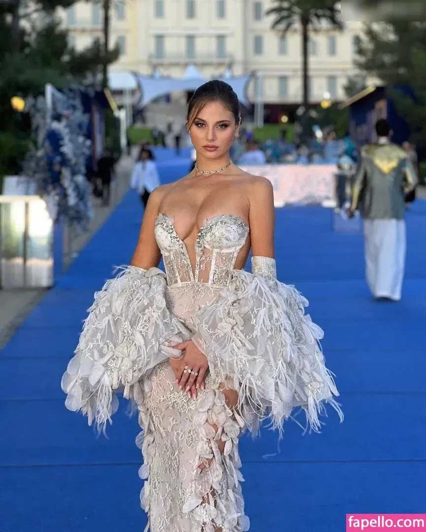 Carin Onlyfans Photo Gallery 