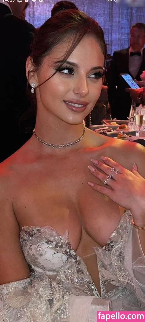 Carin Onlyfans Photo Gallery 