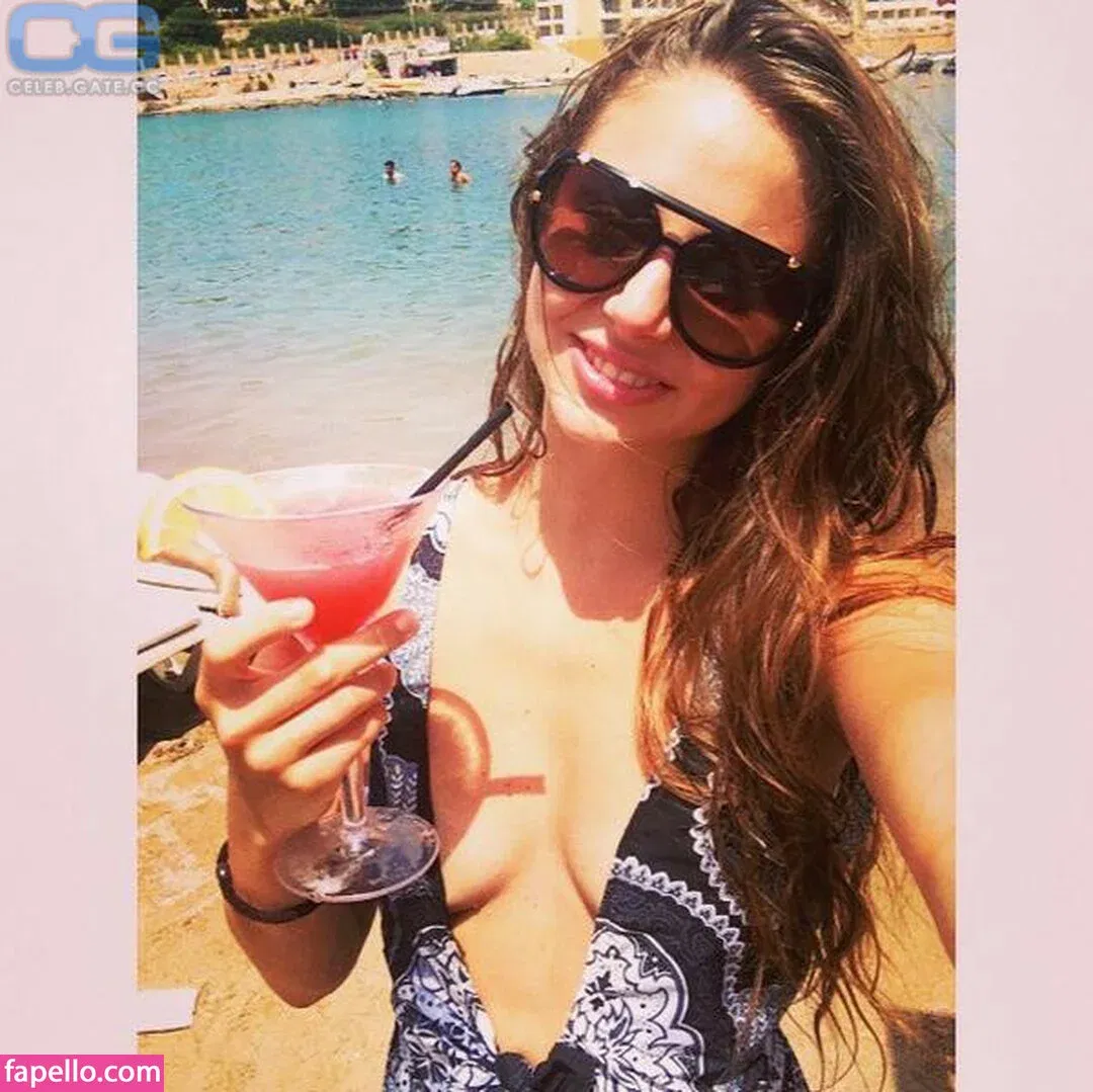 Carin Onlyfans Photo Gallery 