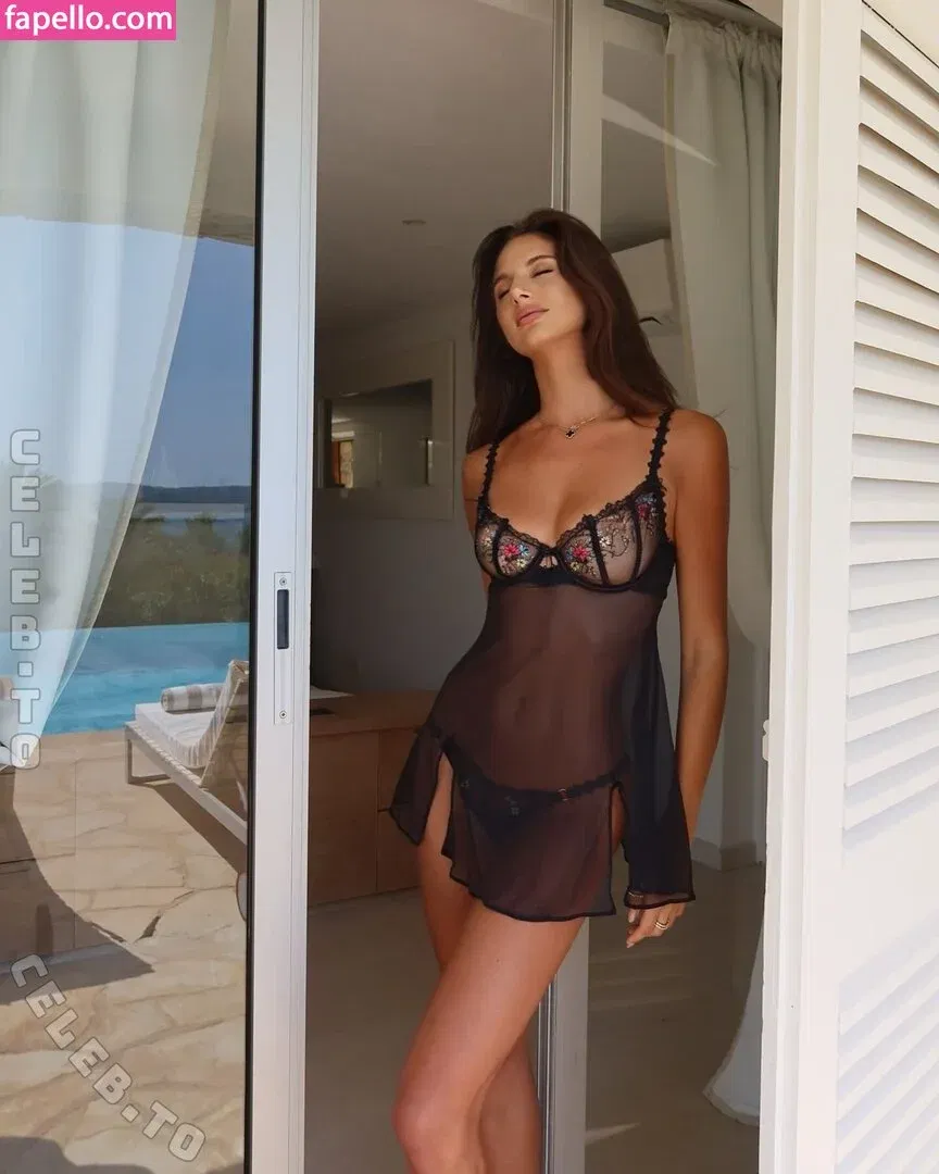 Carin Onlyfans Photo Gallery 