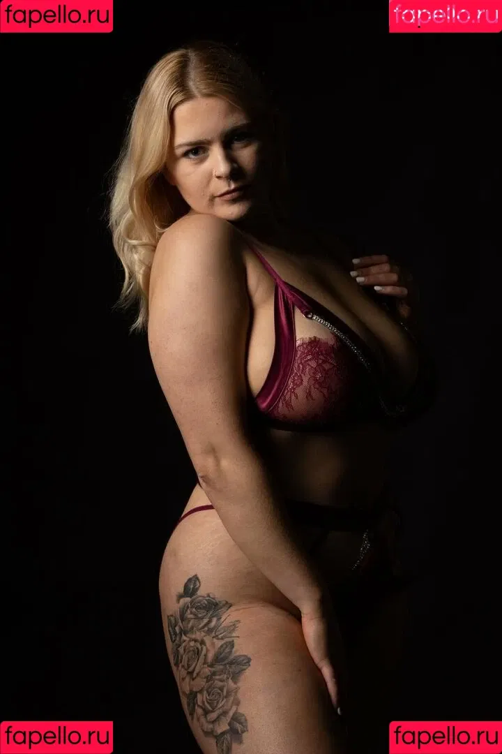 kandimay Onlyfans Photo Gallery 