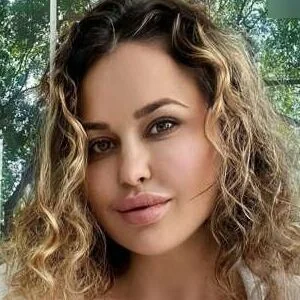 Andrea Abeli Onlyfans Photo Gallery 