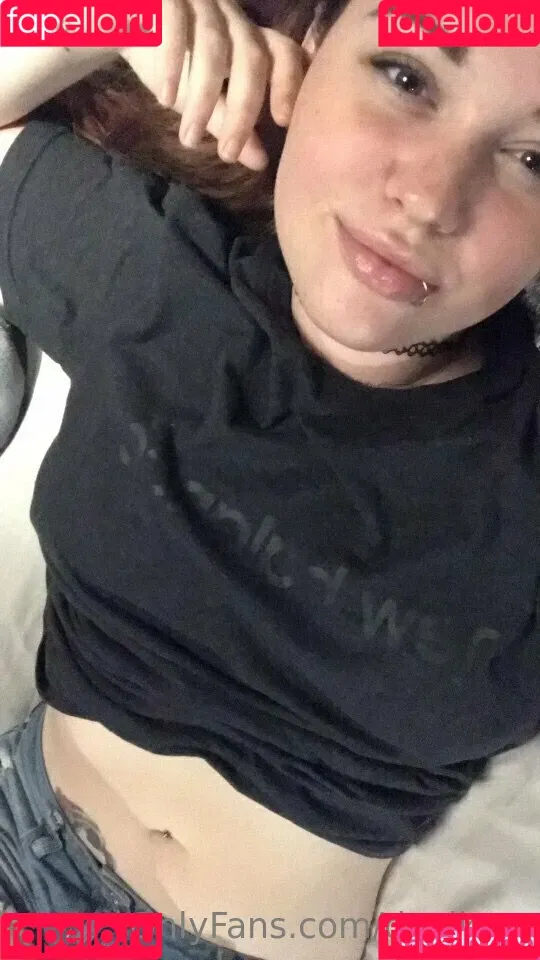 devikurr Onlyfans Photo Gallery 