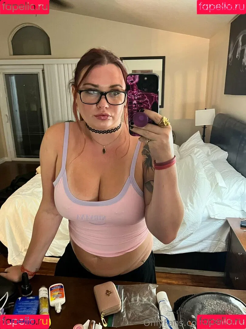 devikurr Onlyfans Photo Gallery 