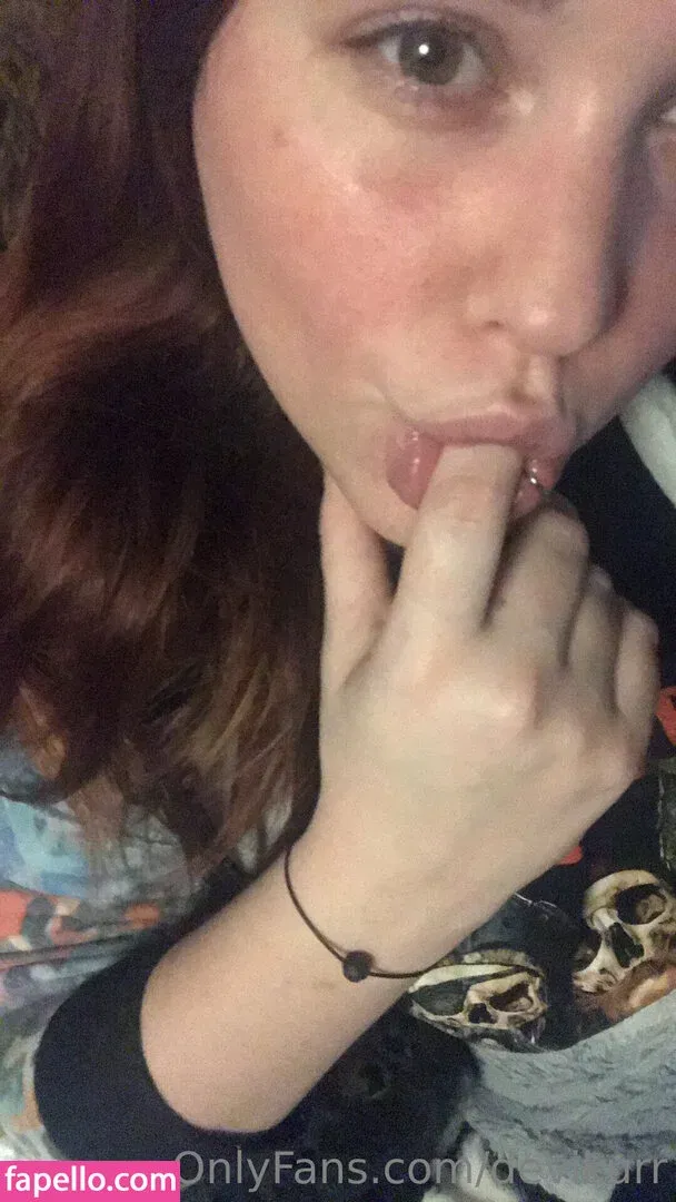 devikurr Onlyfans Photo Gallery 